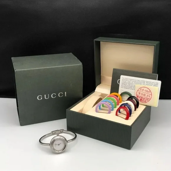 GUCCI Luxury Watch Absolutely Gorgeous! set in Silver Gucci 116.5 Signoria YA116501 Mother-of-Pearl Dial Silver  main image 4